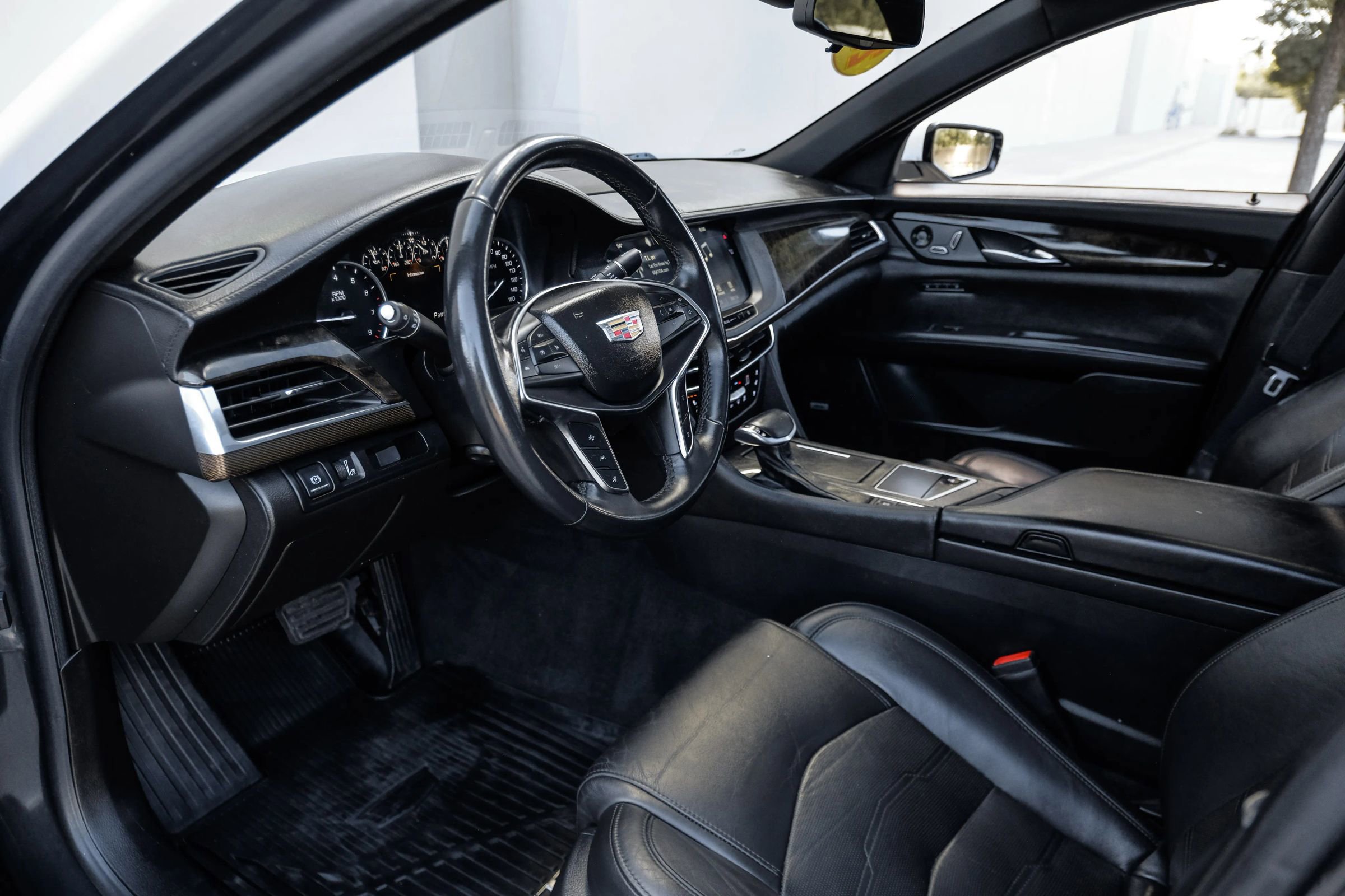 Used 2018 Cadillac CT6 Luxury AWD/4WD image 20