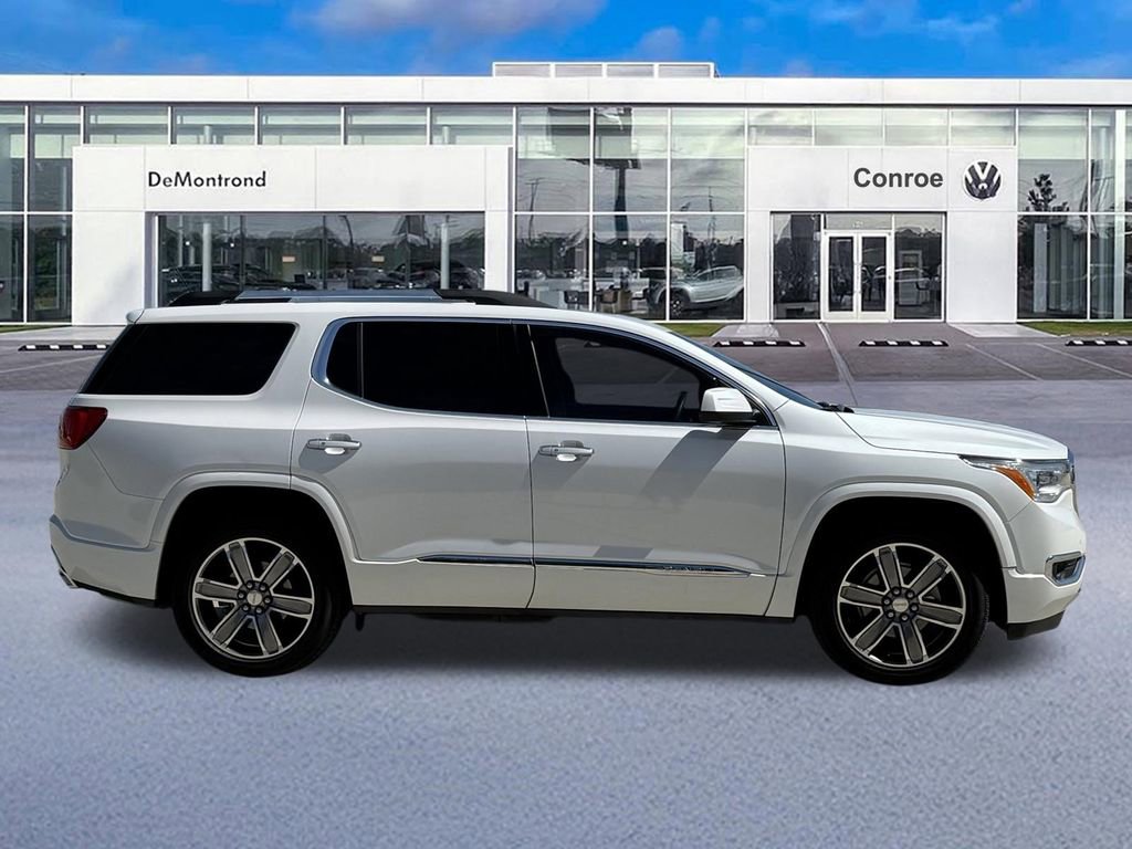 Used 2018 GMC Acadia Denali w/ Technology Package image 4