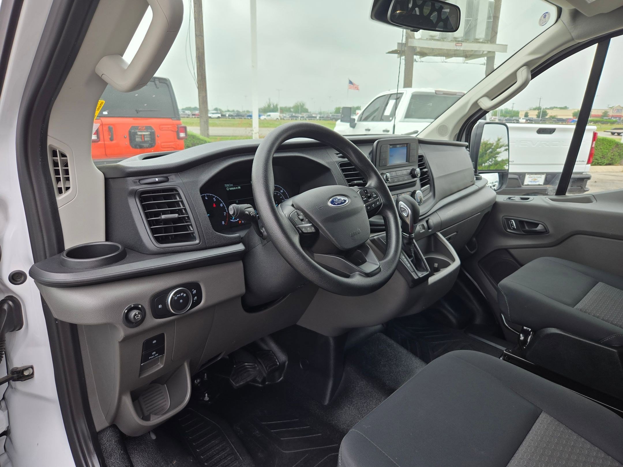 Used 2025 Ford Transit 250 Low Roof w/ Exterior Upgrade Package RWD image 10
