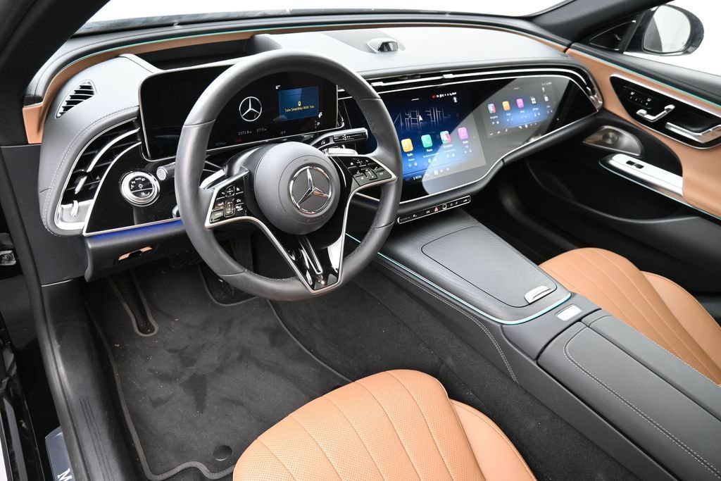 Used 2026 Mercedes-Benz E 450 4MATIC Sedan image 4