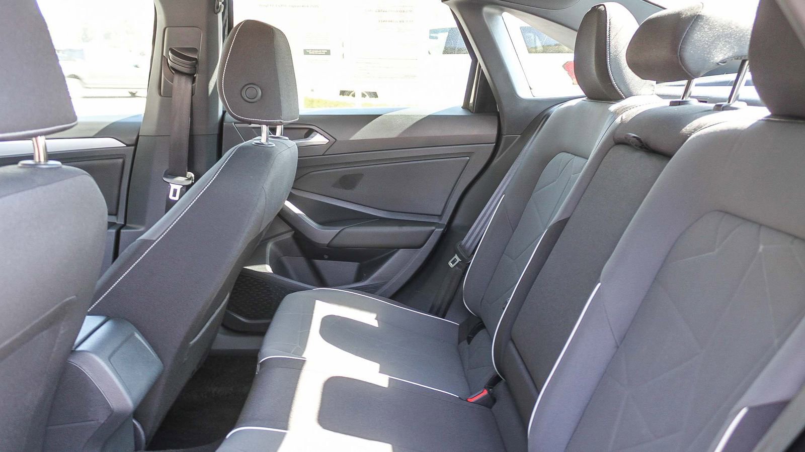 Used 2025 Volkswagen Jetta Sport image 19