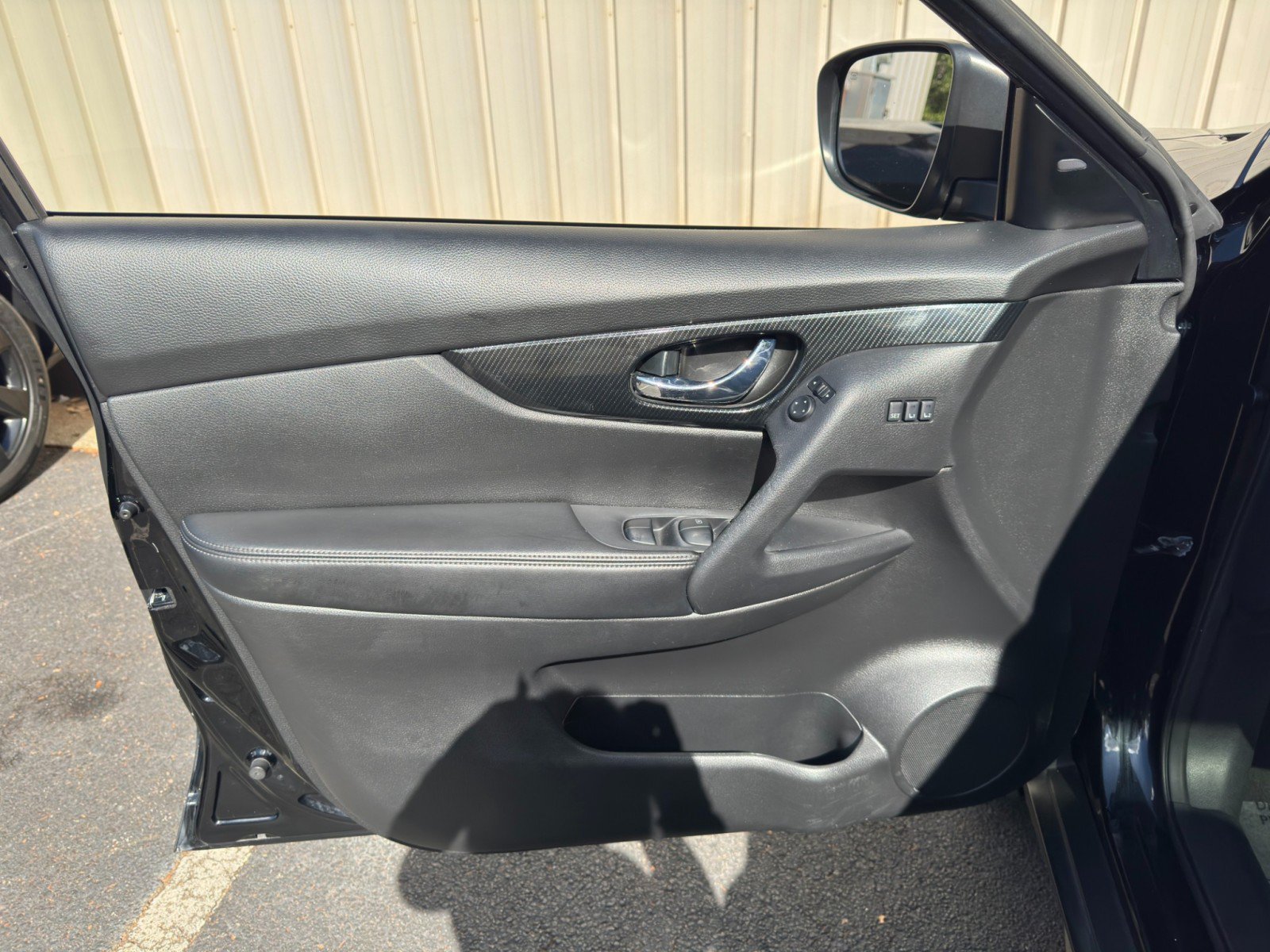 Used 2019 Nissan Rogue SL w/ Premium Package AWD/4WD image 41