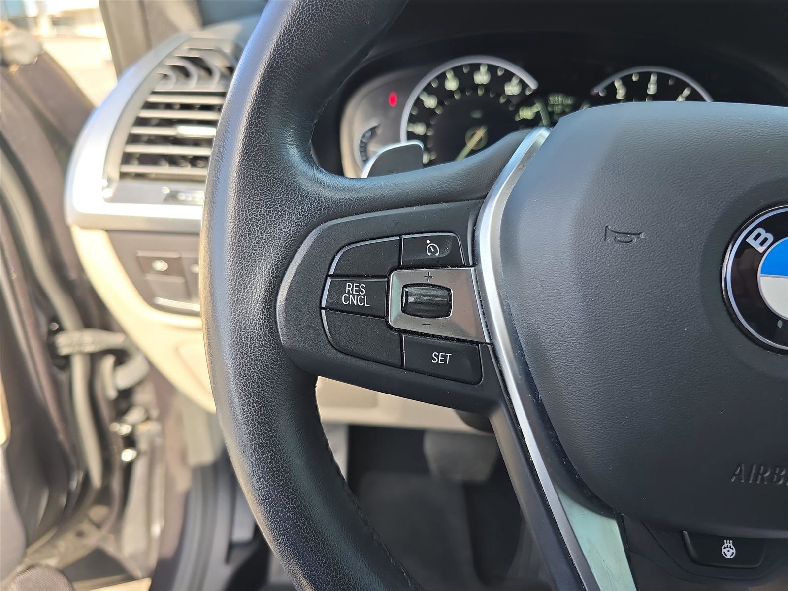 Used 2019 BMW X3 xDrive30i w/ Premium Package image 33