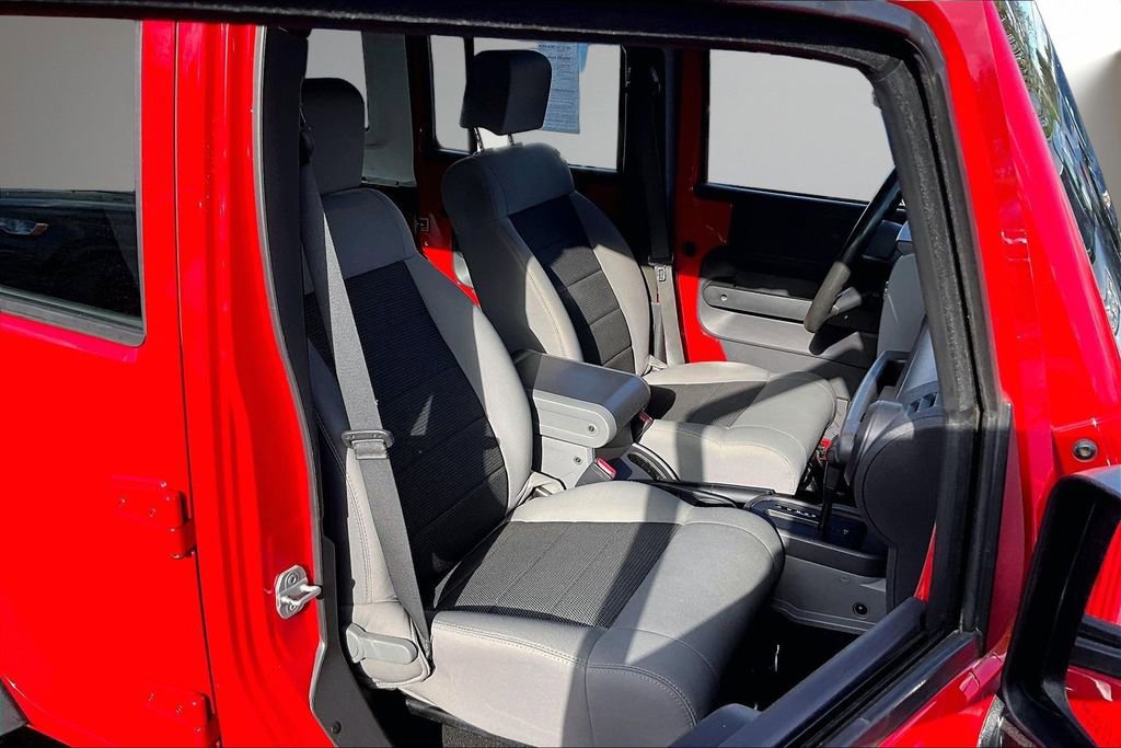 Used 2009 Jeep Wrangler Unlimited X AWD/4WD image 25
