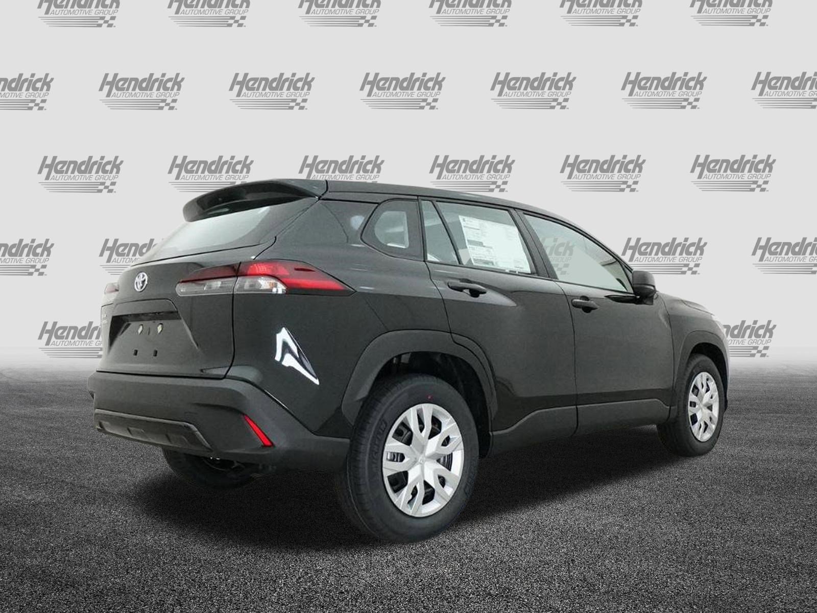 Used 2026 Toyota Corolla Cross L FWD image 28