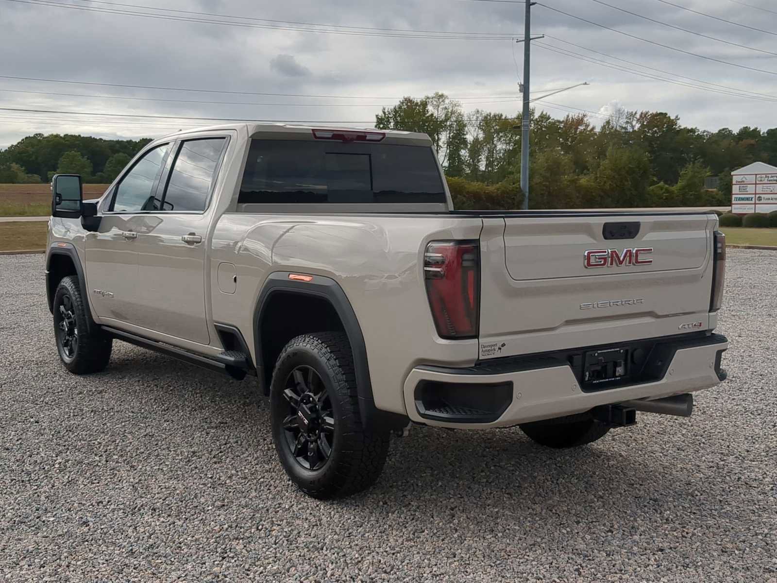 New 2026 GMC Sierra 2500 AT4 w/ AT4 Premium Plus Package image 6