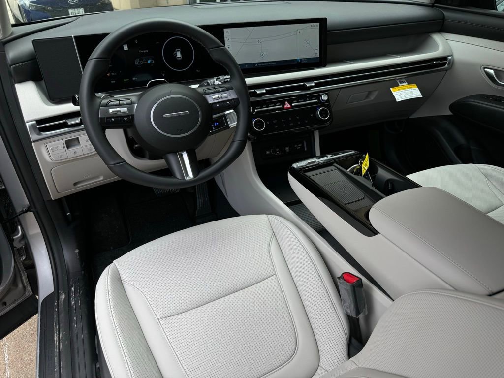 New 2025 Hyundai Tucson SEL AWD/4WD image 2