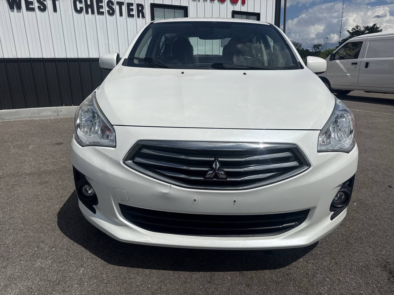 Used 2017 Mitsubishi Mirage G4 ES FWD image 2
