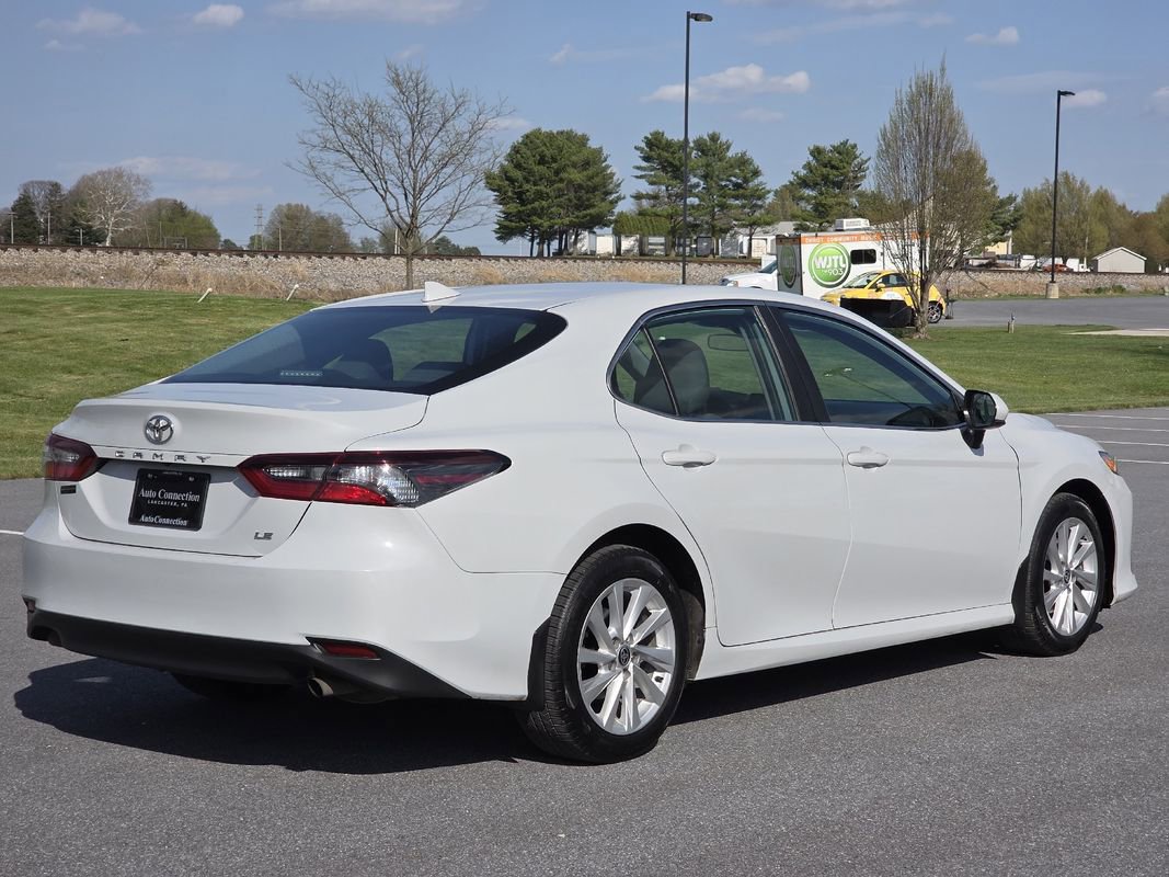 Used 2023 Toyota Camry LE FWD image 8