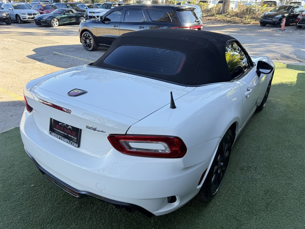 Used 2017 FIAT 124 Spider Abarth image 12