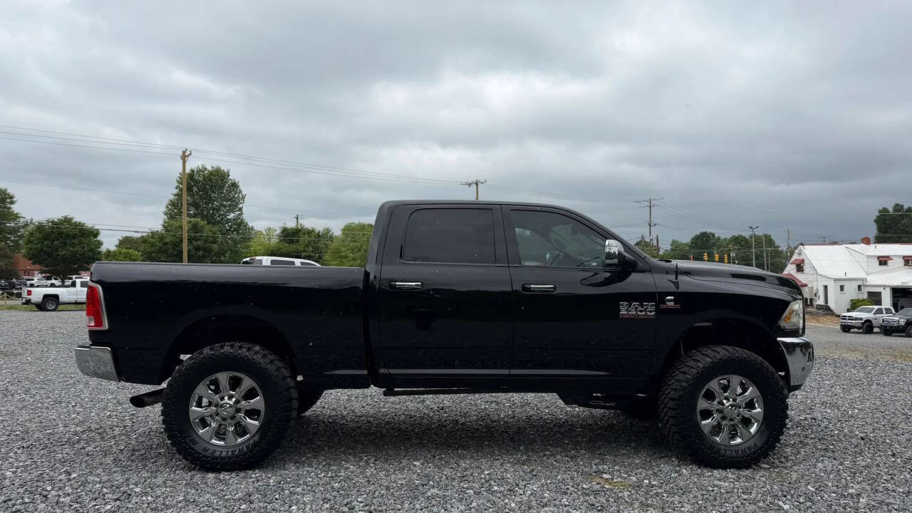 Used 2016 RAM 3500 Laramie w/ Convenience Group AWD/4WD image 9