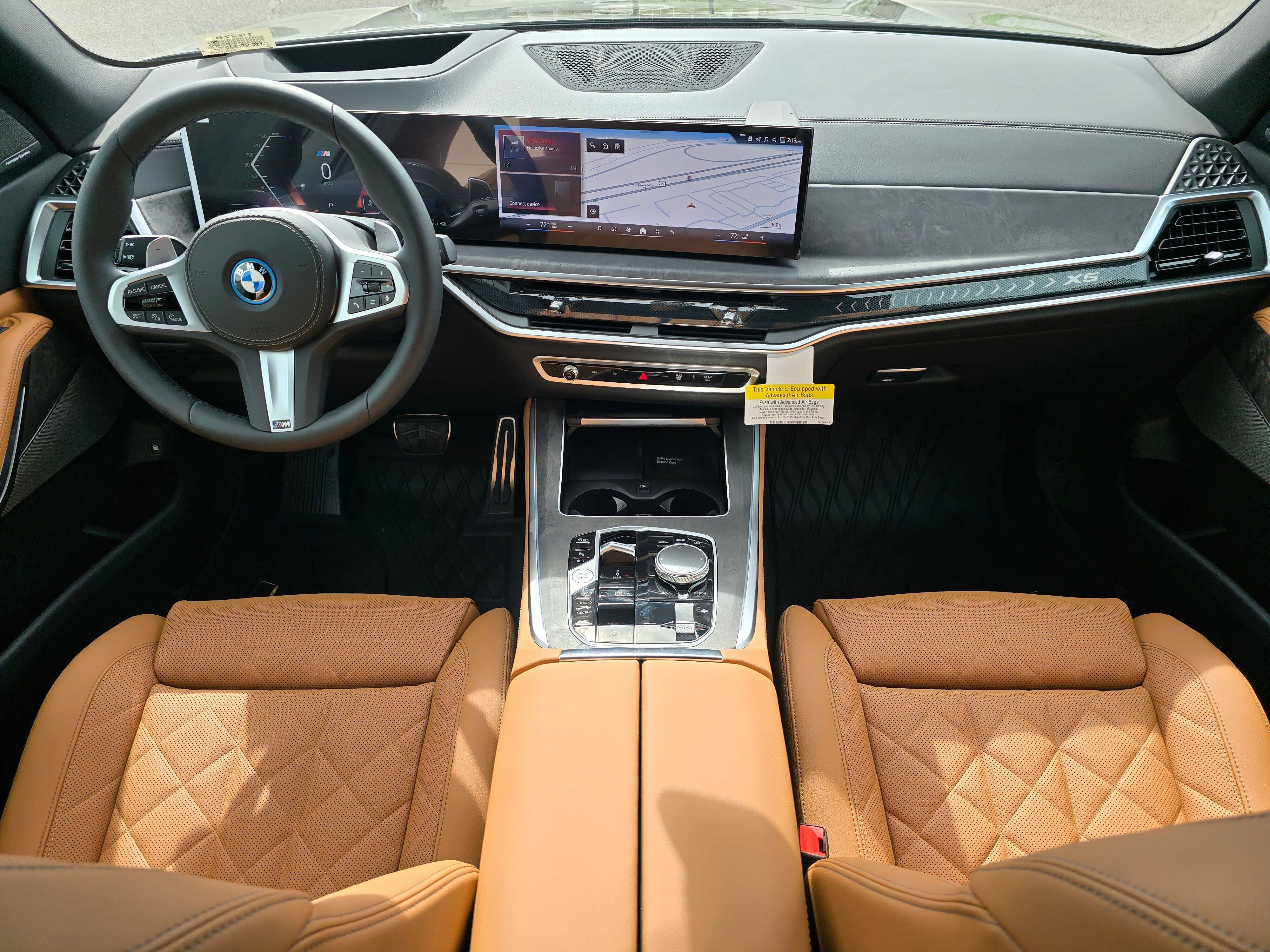 New 2026 BMW X5 xDrive50e w/ M Sport Package image 10