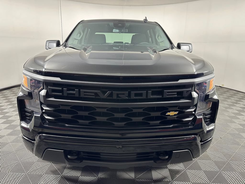 Used 2024 Chevrolet Silverado 1500 Custom RWD image 8