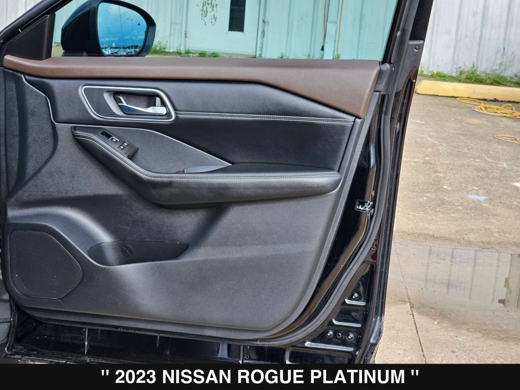Used 2023 Nissan Rogue Platinum FWD image 33