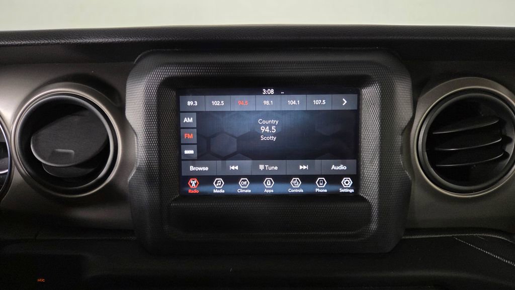 Used 2021 Jeep Wrangler Unlimited Sport AWD/4WD image 23