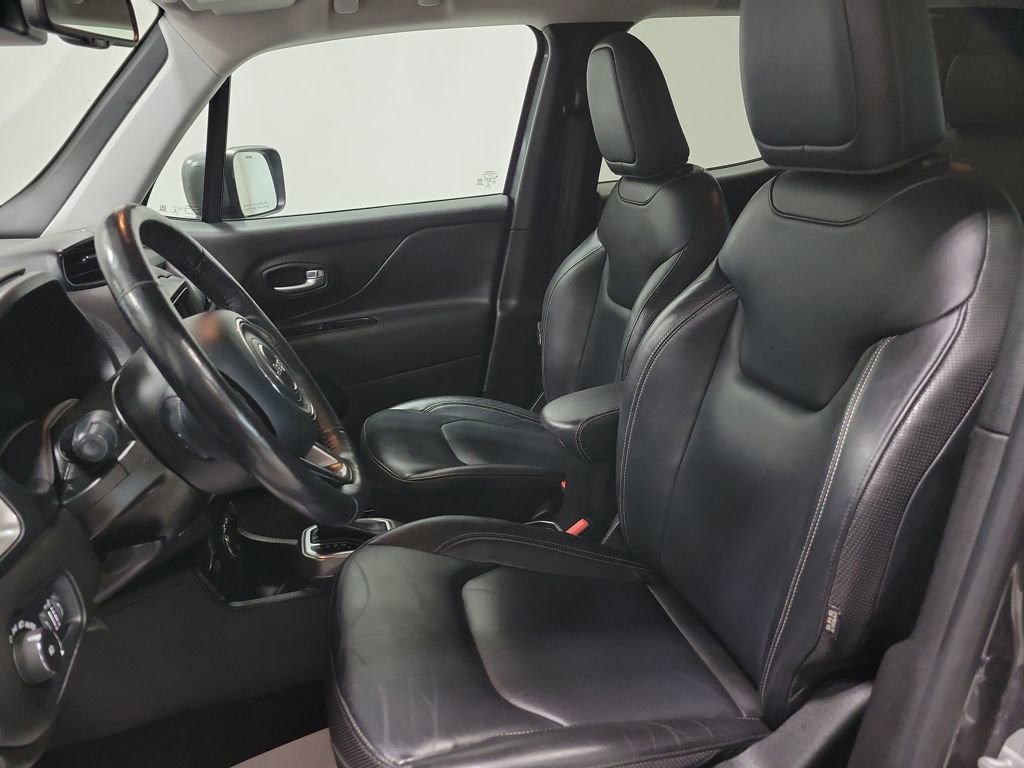 Used 2020 Jeep Renegade Limited image 31