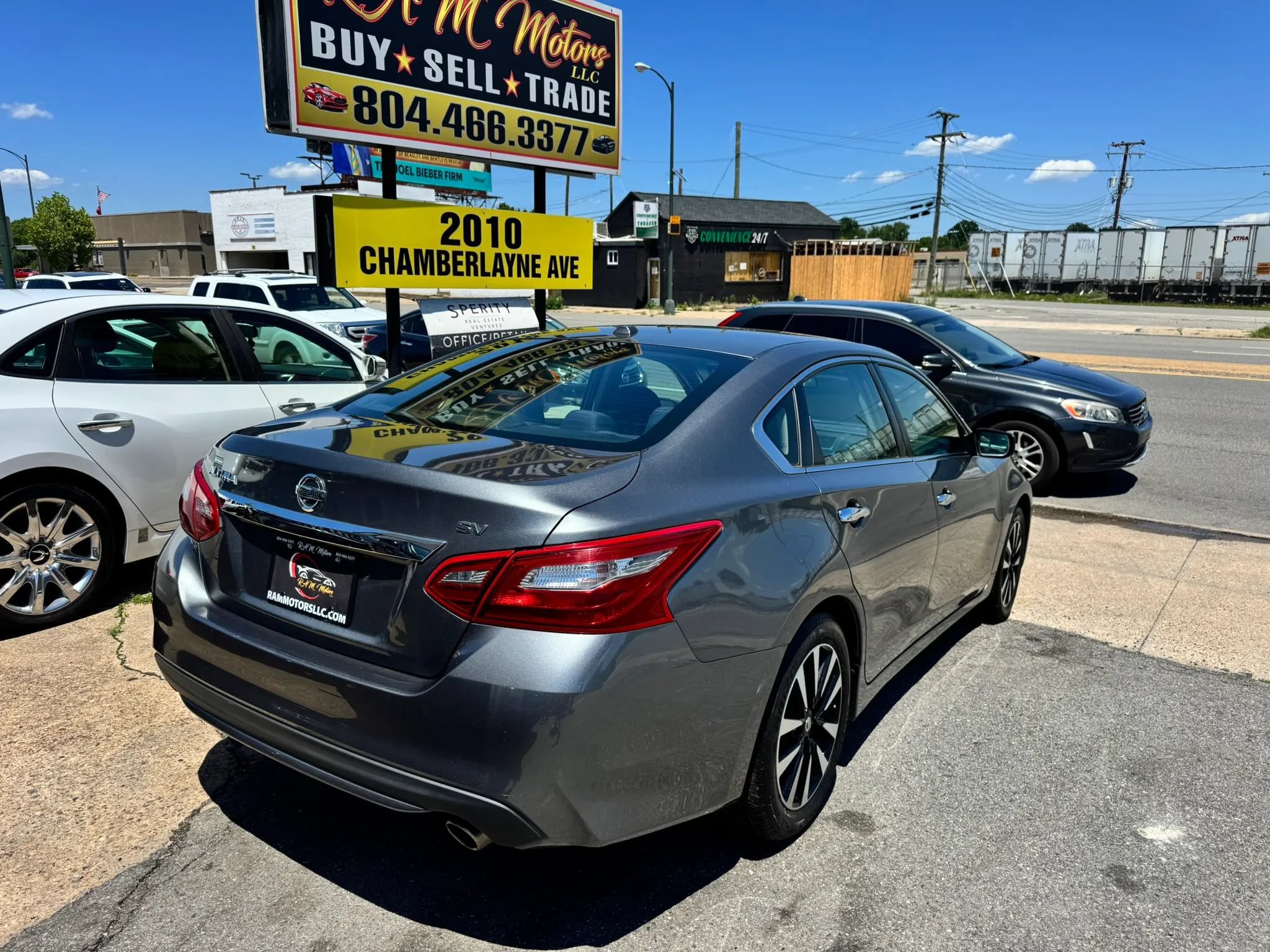 Used 2018 Nissan Altima 2.5 SV FWD image 3