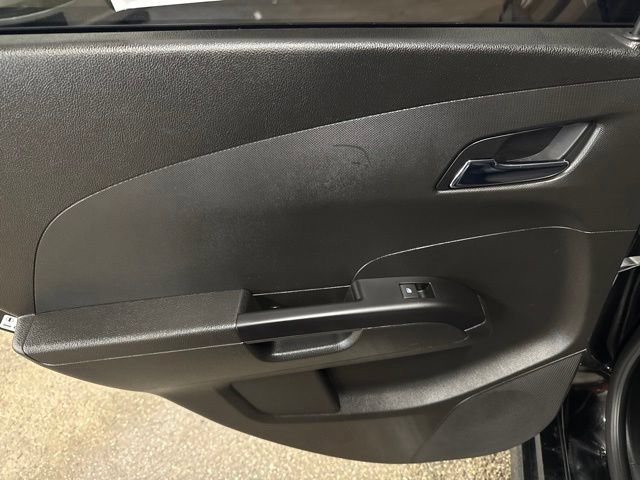 Used 2019 Chevrolet Sonic LT w/ Convenience Package FWD image 19