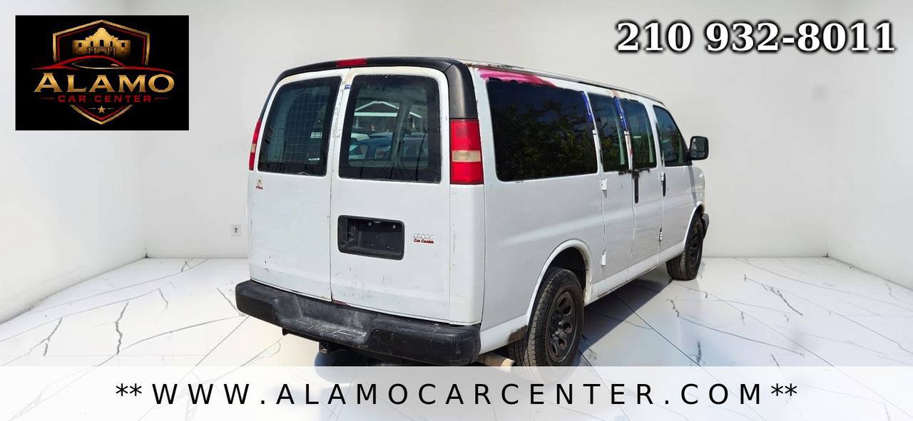 Used 2009 Chevrolet Express 1500 RWD image 5