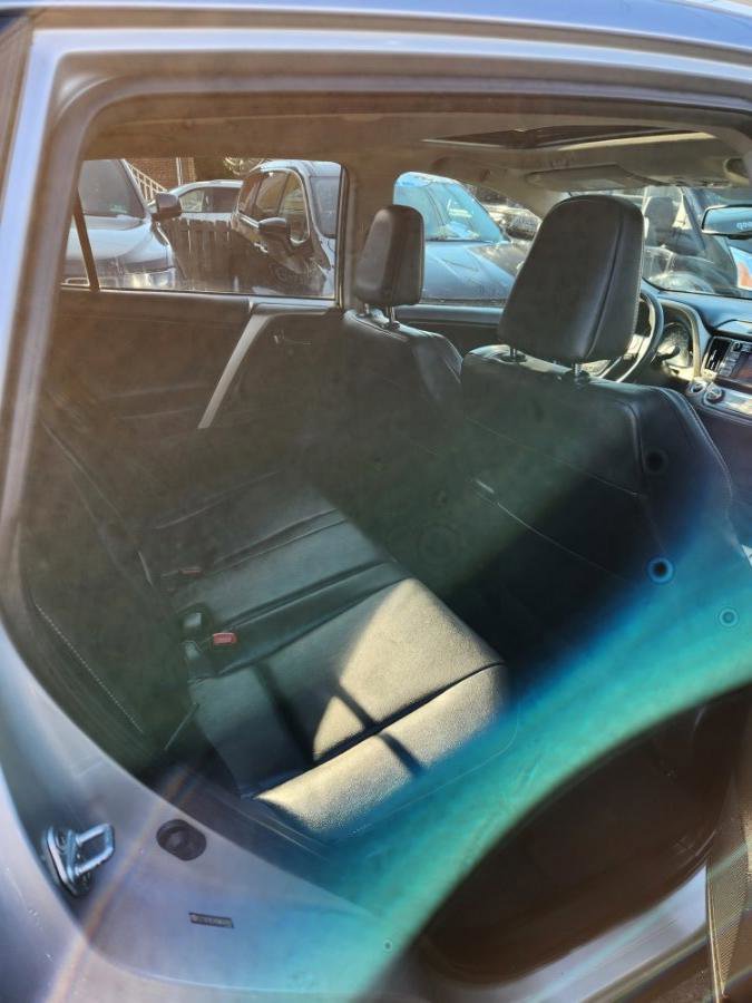 Used 2013 Toyota RAV4 Limited image 10