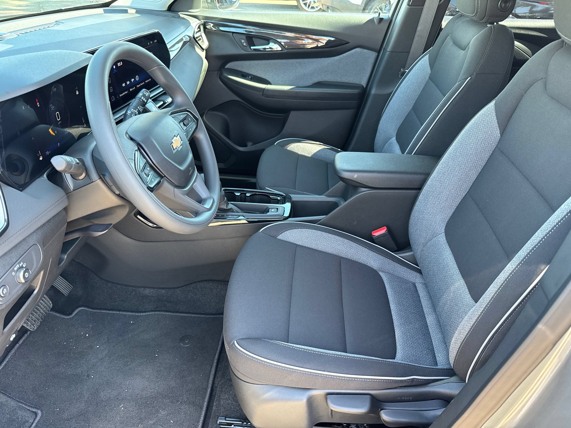 New 2026 Chevrolet TrailBlazer LS w/ LS Convenience Package FWD image 19