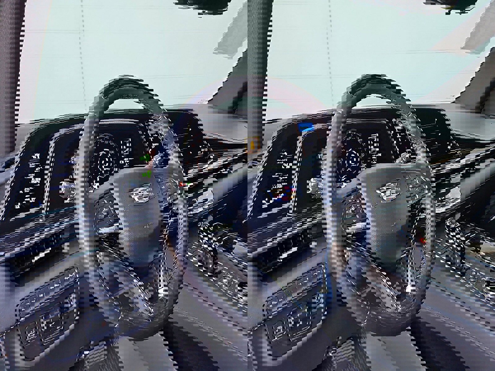 Certified 2023 Cadillac Escalade ESV Sport w/ Touring Package image 9