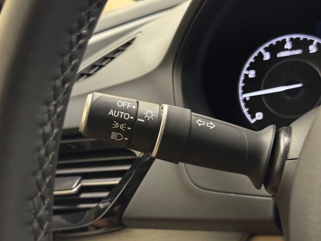 Certified 2024 Acura RDX SH-AWD w/ Technology Package image 23