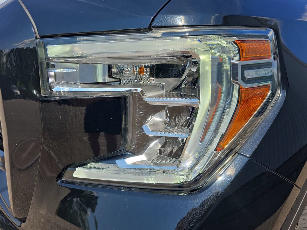 Used 2021 GMC Sierra 1500 Elevation w/ Preferred Package AWD/4WD image 28