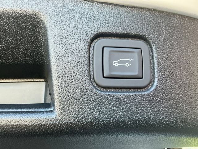 Used 2026 Chevrolet Blazer EV LT AWD/4WD image 22