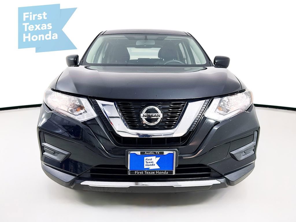 Used 2018 Nissan Rogue S FWD image 2