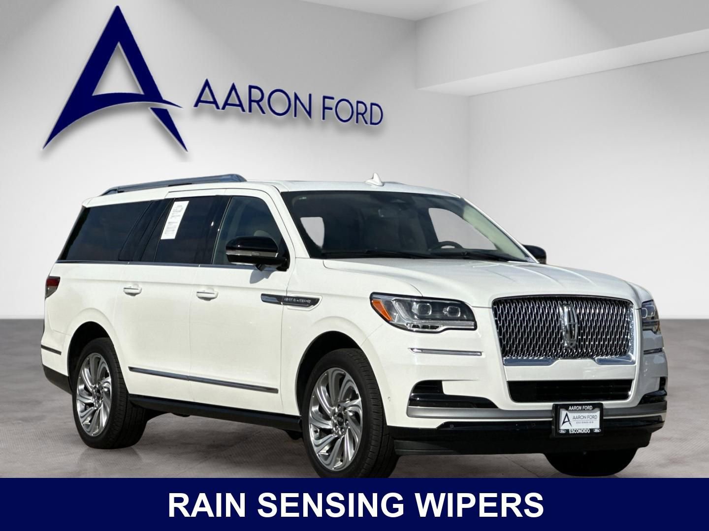 Used 2024 Lincoln Navigator L Reserve AWD/4WD image 8