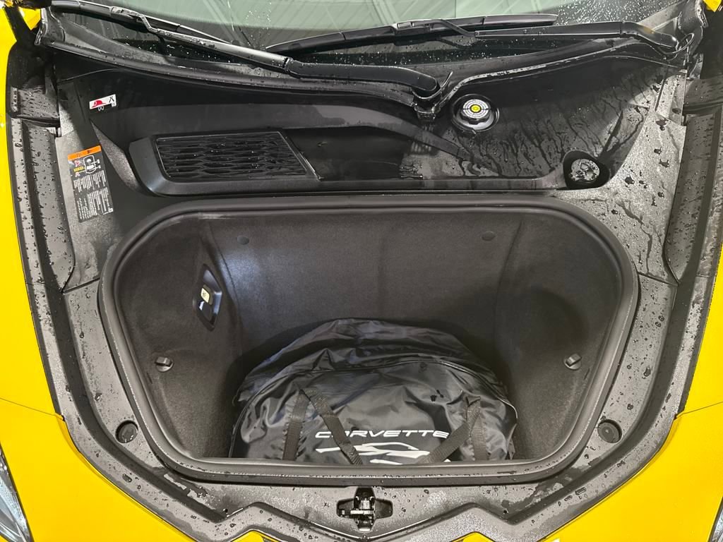 New 2025 Chevrolet Corvette E-Ray image 28