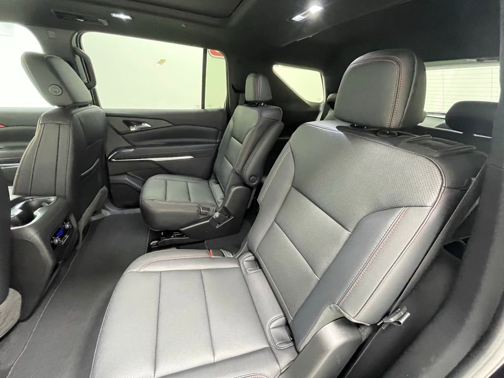 New 2026 Chevrolet Traverse Z71 image 11