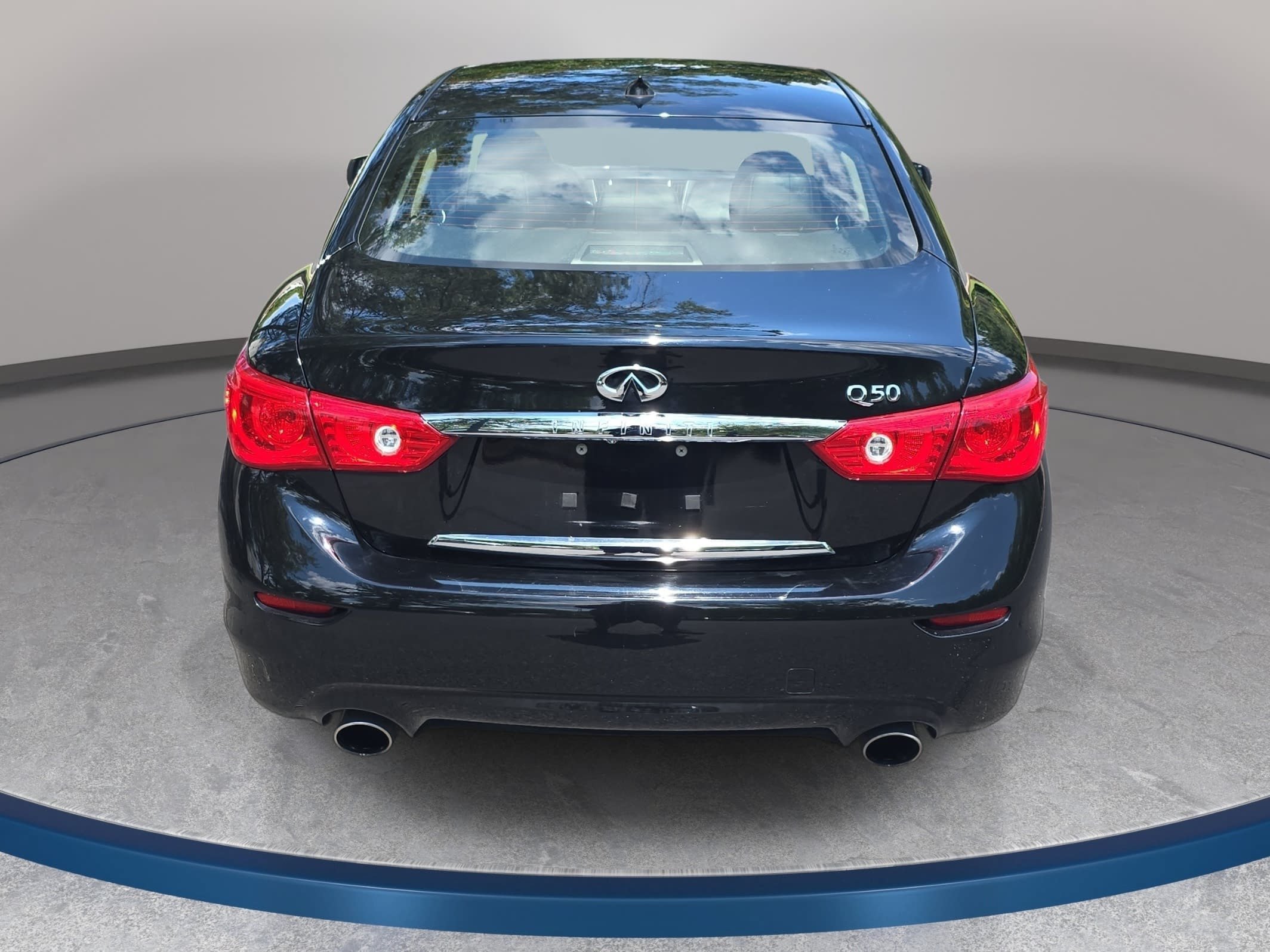Used 2017 INFINITI Q50 2.0t w/ Moonroof Package RWD image 6