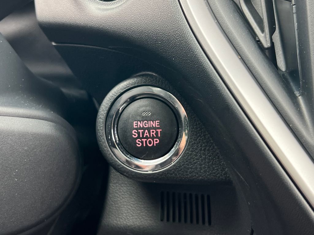 Used 2025 Subaru Impreza 2.0i Sport image 30