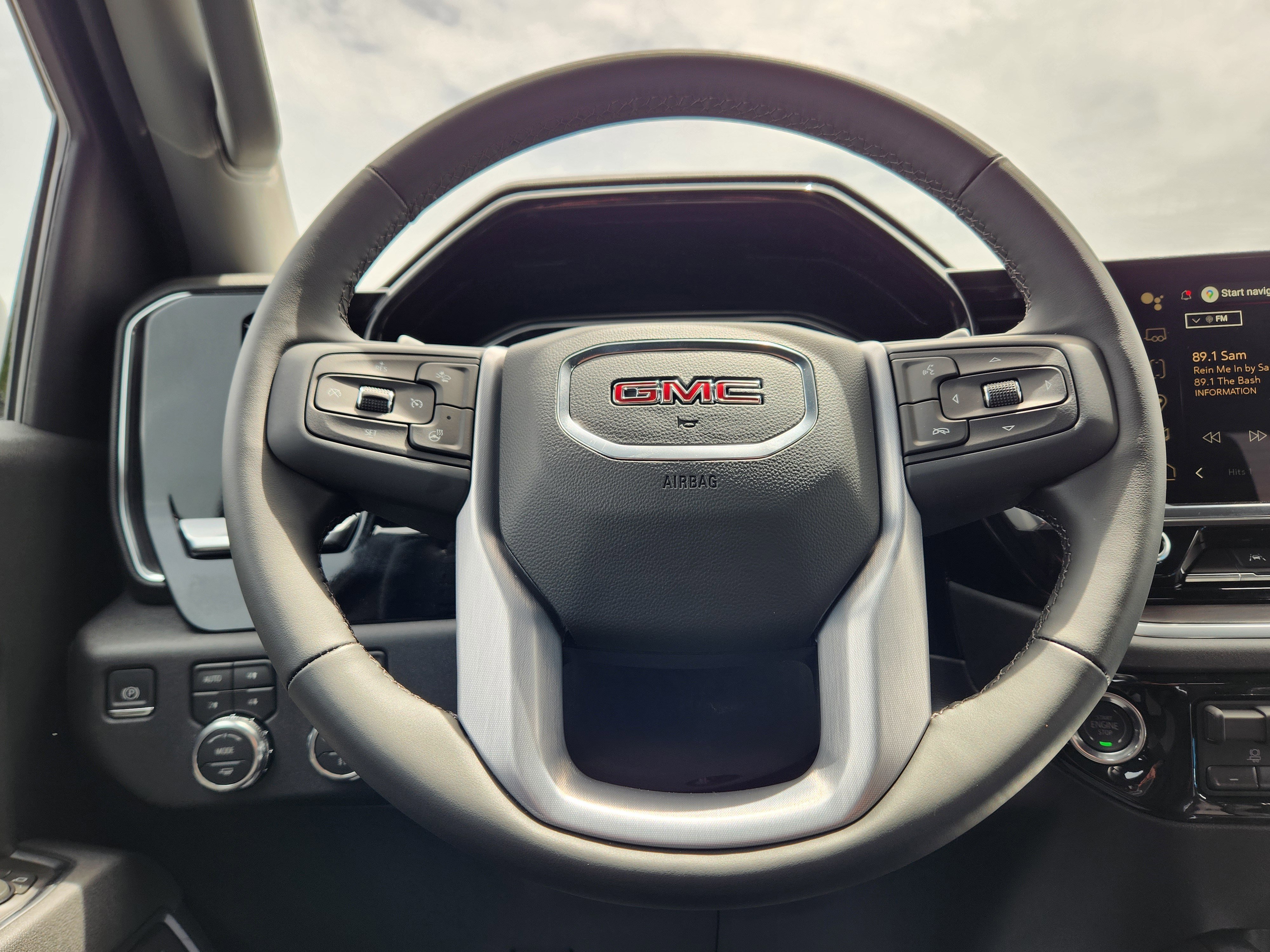 New 2026 GMC Sierra 1500 SLT AWD/4WD image 15
