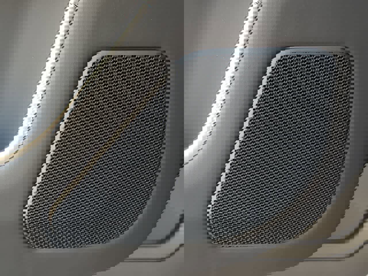 Used 2025 Land Rover Range Rover SE image 33