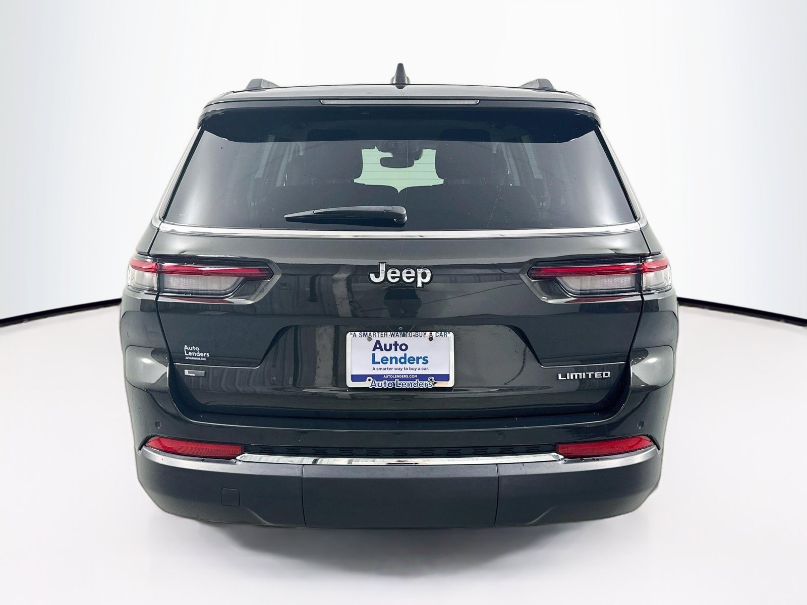 Used 2023 Jeep Grand Cherokee L Limited RWD image 6
