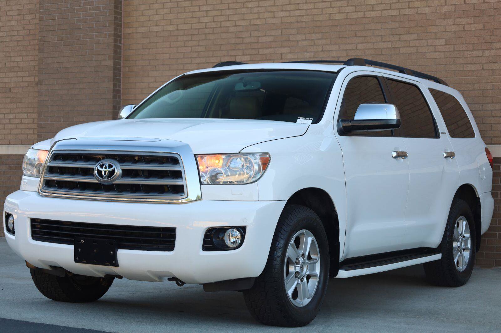 Used 2008 Toyota Sequoia Limited AWD/4WD image 5