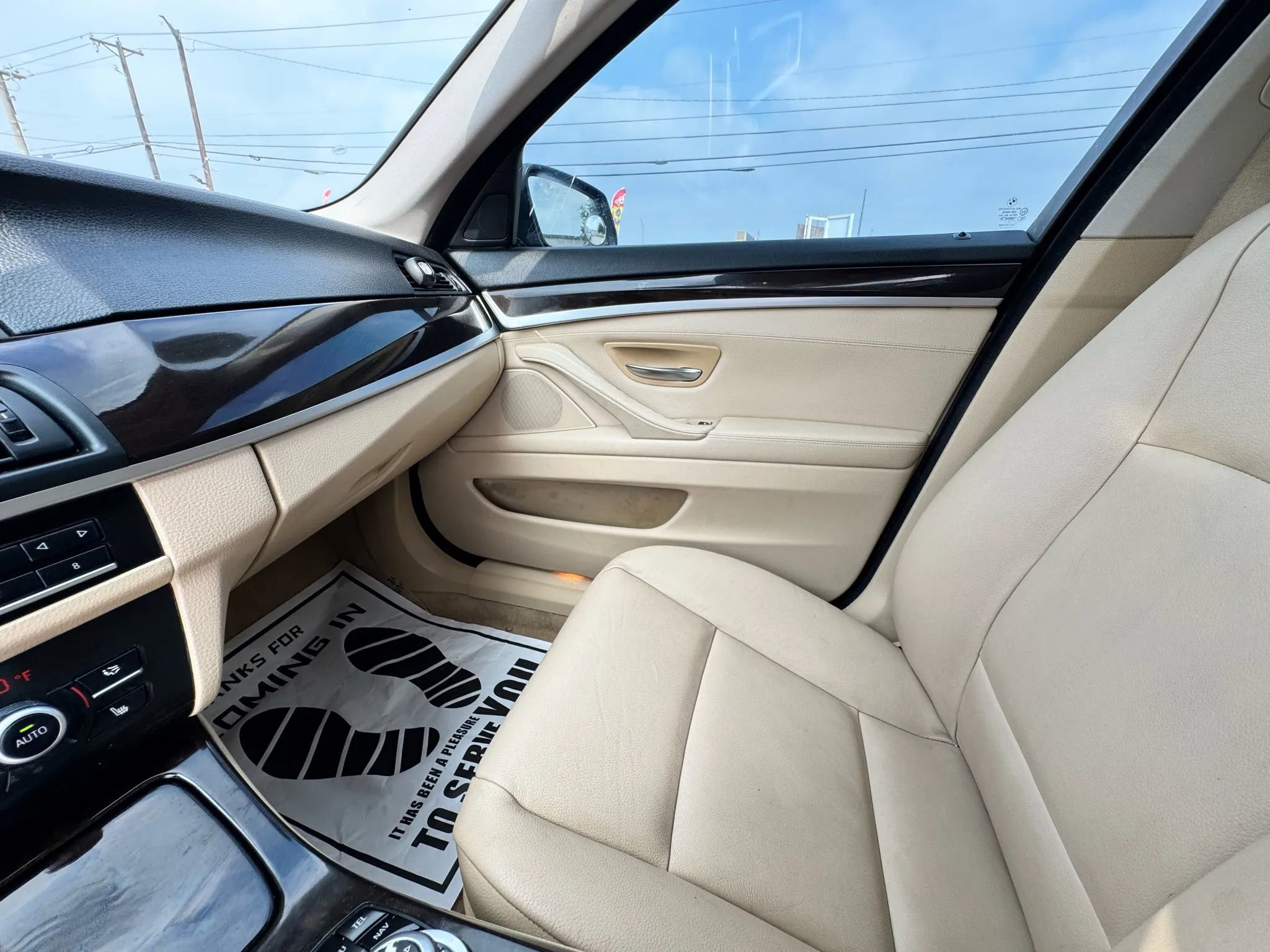 Used 2013 BMW 528i Sedan RWD image 24