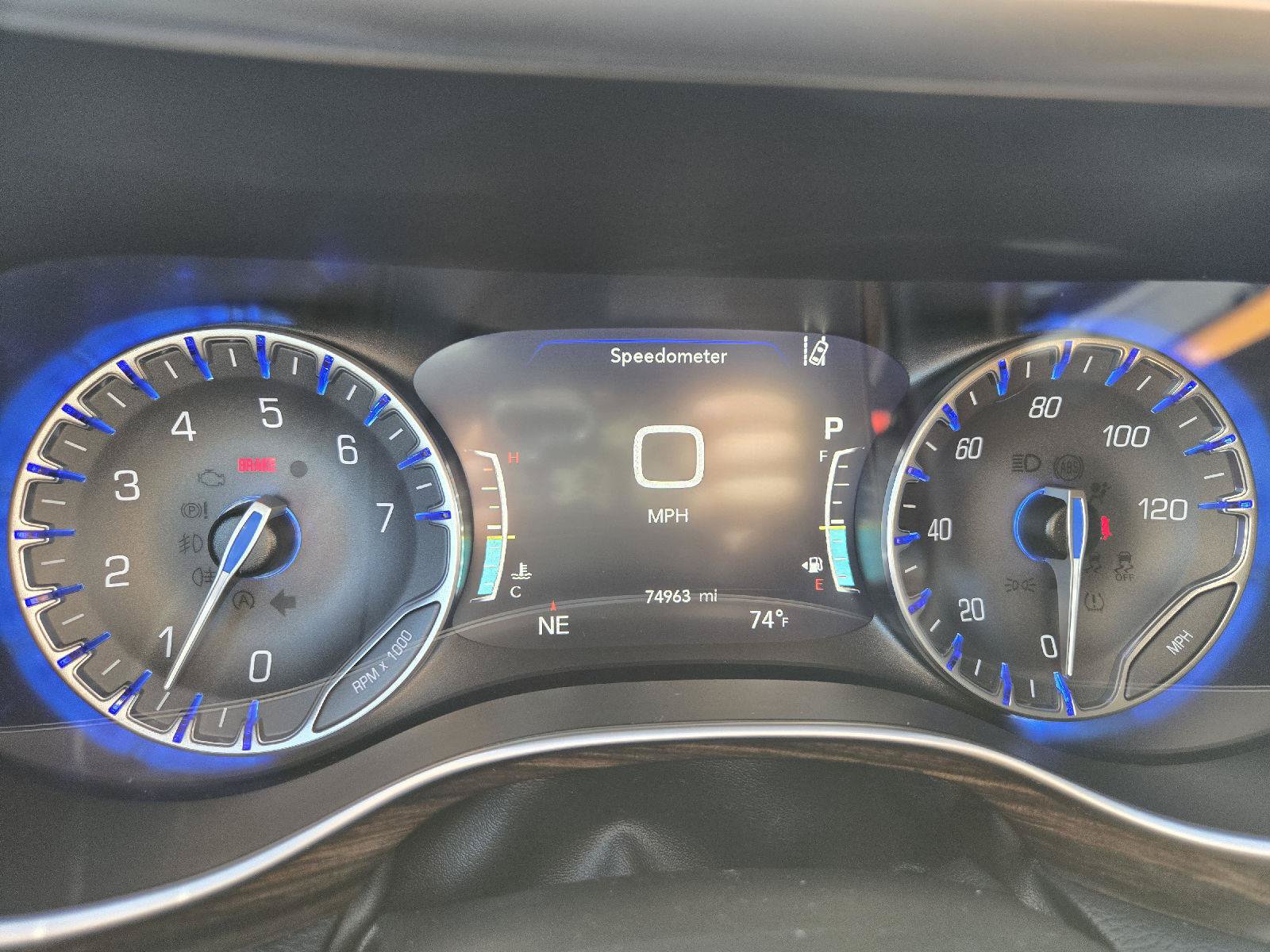 Used 2021 Chrysler Pacifica Pinnacle AWD/4WD image 18