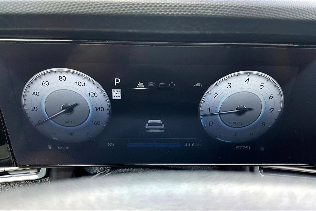 Used 2024 Hyundai Elantra SEL FWD image 14