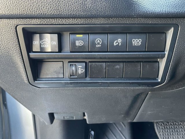 Used 2024 Toyota Tundra SR AWD/4WD image 17