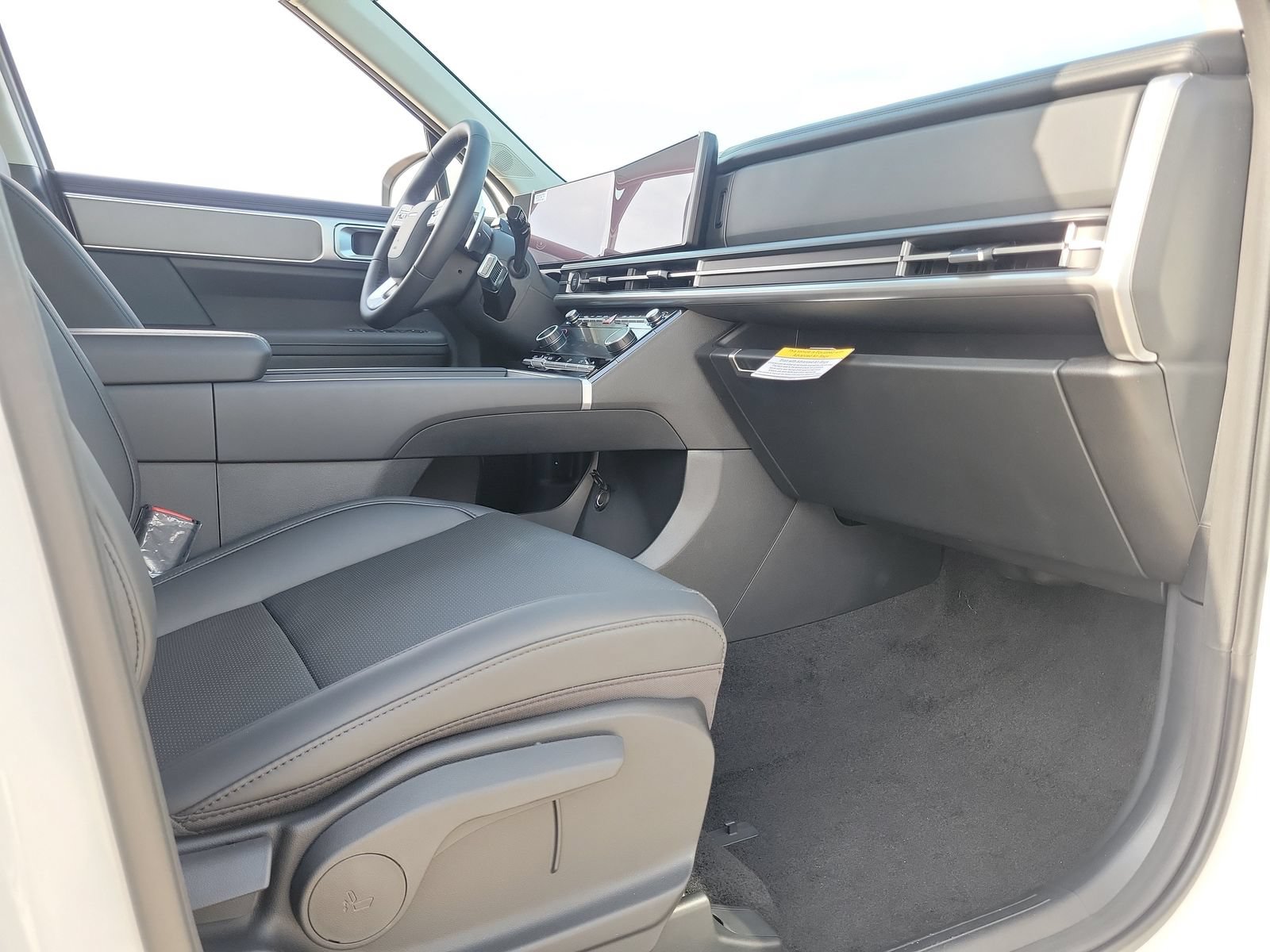 New 2026 Hyundai Santa Fe SEL FWD image 17