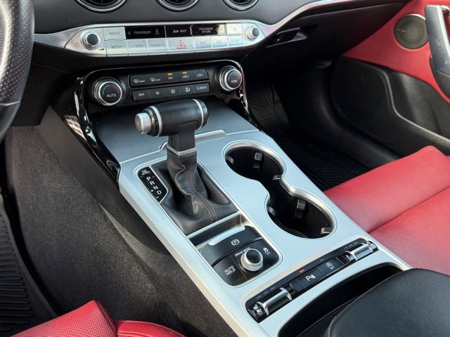 Used 2020 Kia Stinger GT1 image 24