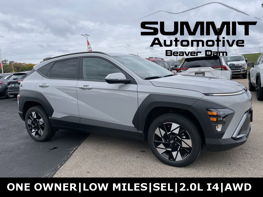 Used 2024 Hyundai Kona SEL image 1