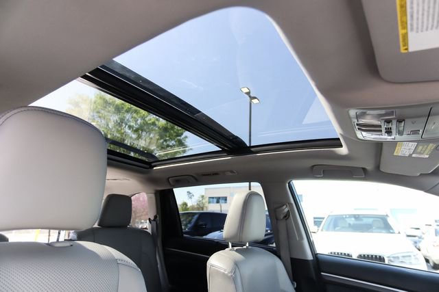 Used 2018 Toyota Highlander Limited Platinum image 51