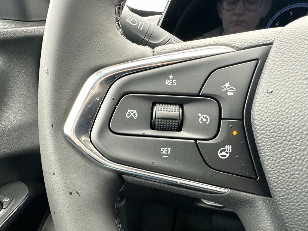 New 2026 Chevrolet Trax LT FWD image 26