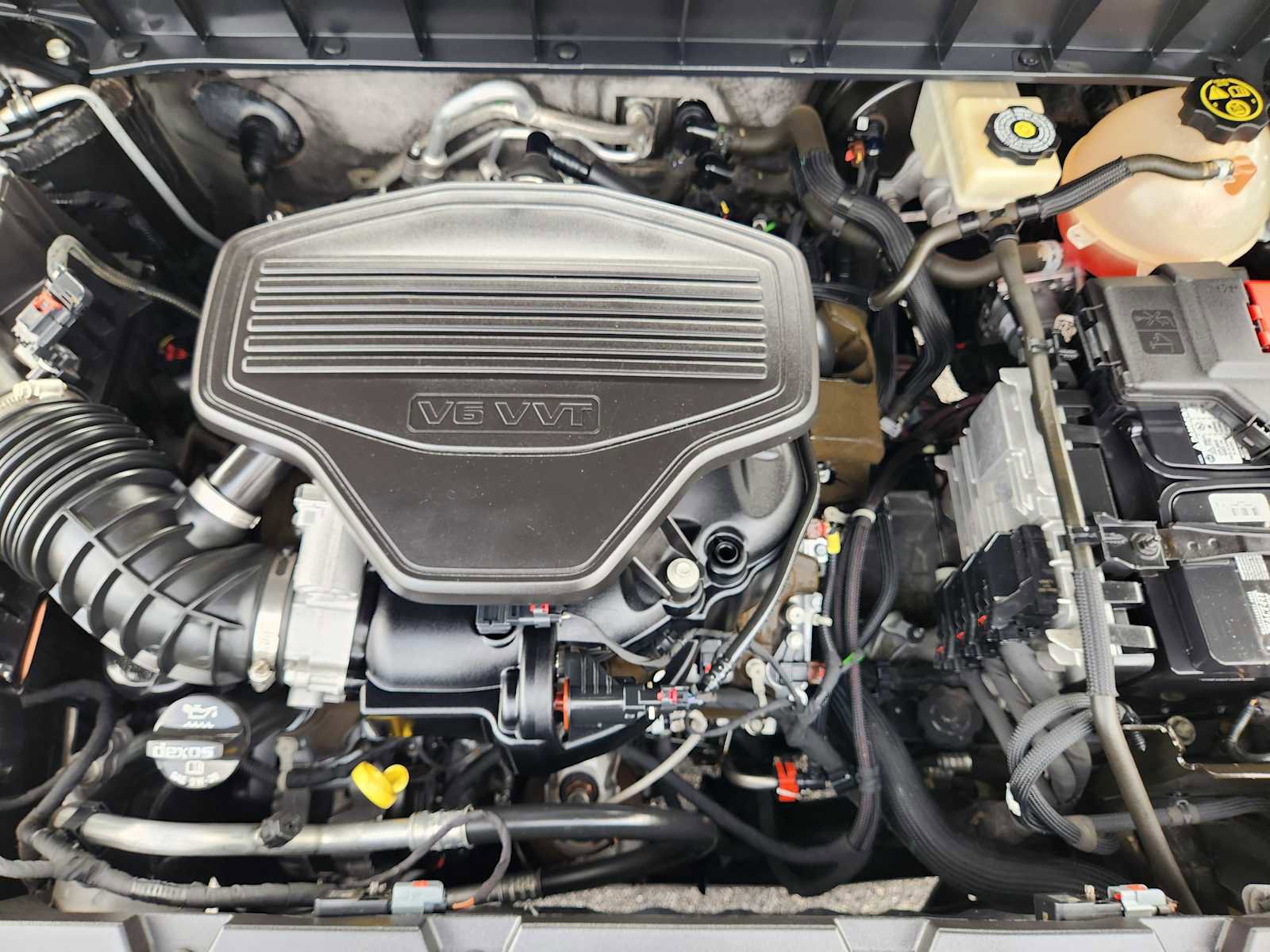 Used 2018 GMC Acadia SLT image 32