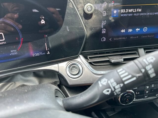 Used 2025 Chevrolet Trax ACTIV FWD image 37